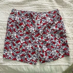 Vineyard Vines Trucks 🖤